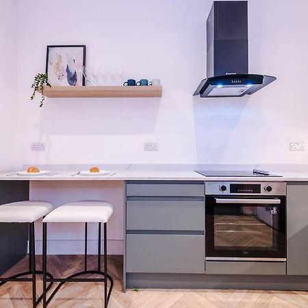5 Bed Salford Sanctuary Retreat Βίλα Μάντσεστερ Εξωτερικό φωτογραφία