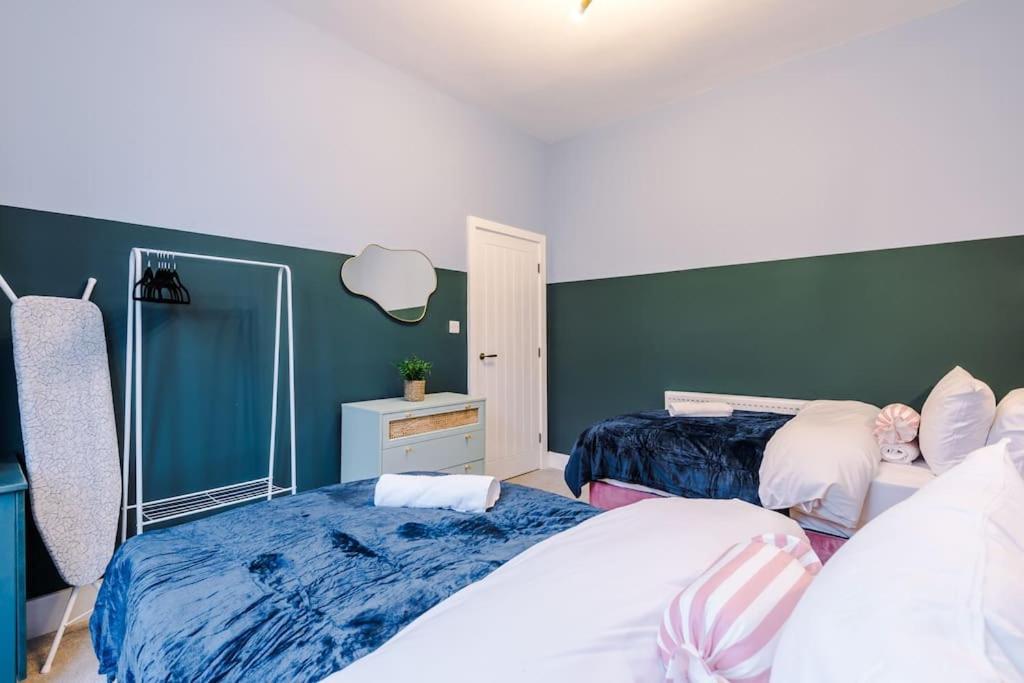 5 Bed Salford Sanctuary Retreat Βίλα Μάντσεστερ Εξωτερικό φωτογραφία