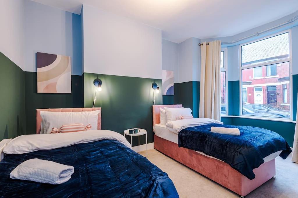 5 Bed Salford Sanctuary Retreat Βίλα Μάντσεστερ Εξωτερικό φωτογραφία