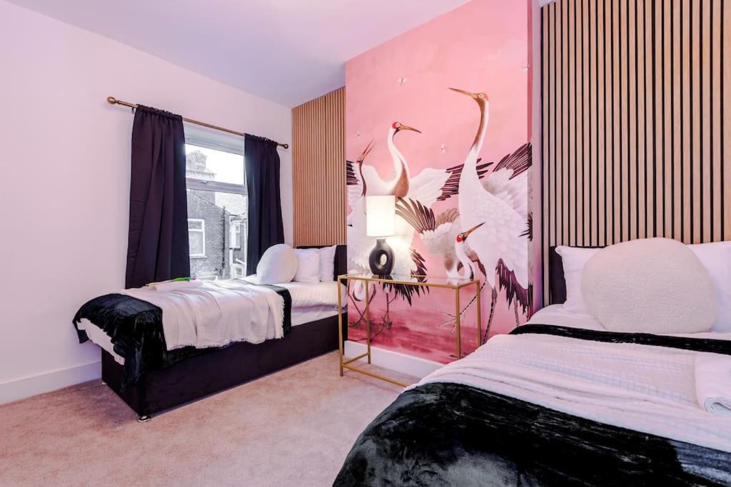 5 Bed Salford Sanctuary Retreat Βίλα Μάντσεστερ Εξωτερικό φωτογραφία