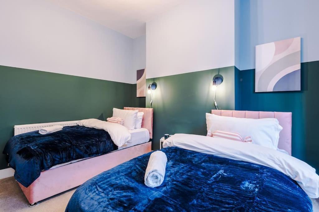 5 Bed Salford Sanctuary Retreat Βίλα Μάντσεστερ Εξωτερικό φωτογραφία